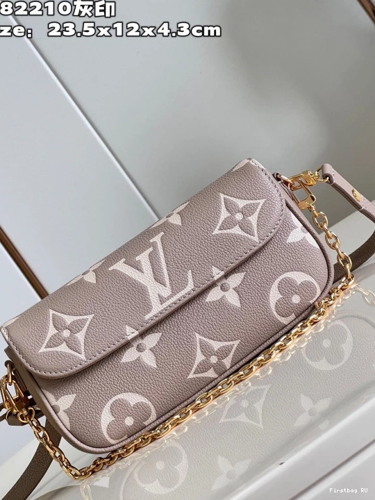 Firstbag Ivy on VUITTON LOUIS Wallet Chain 0715
